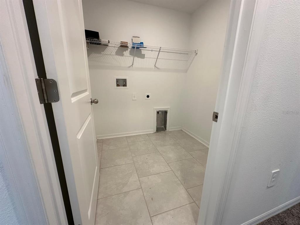 669 Reggie Road Winter Haven, FL 33859 - Photo 18 of 23 a view of utility room