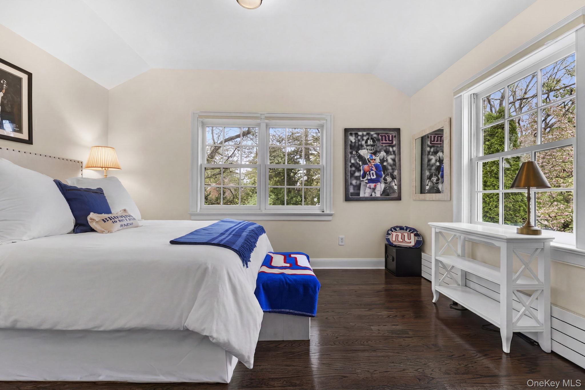 107 White Plains Road Bronxville, NY 10708 - Photo 15 of 22