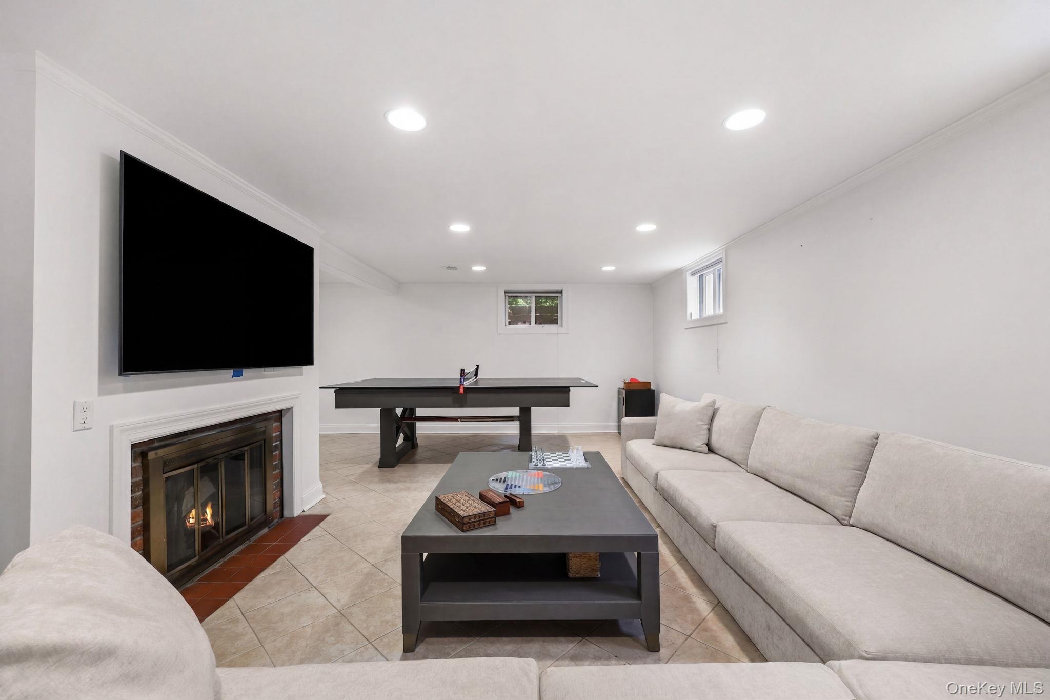 107 White Plains Road Bronxville, NY 10708 - Photo 19 of 22