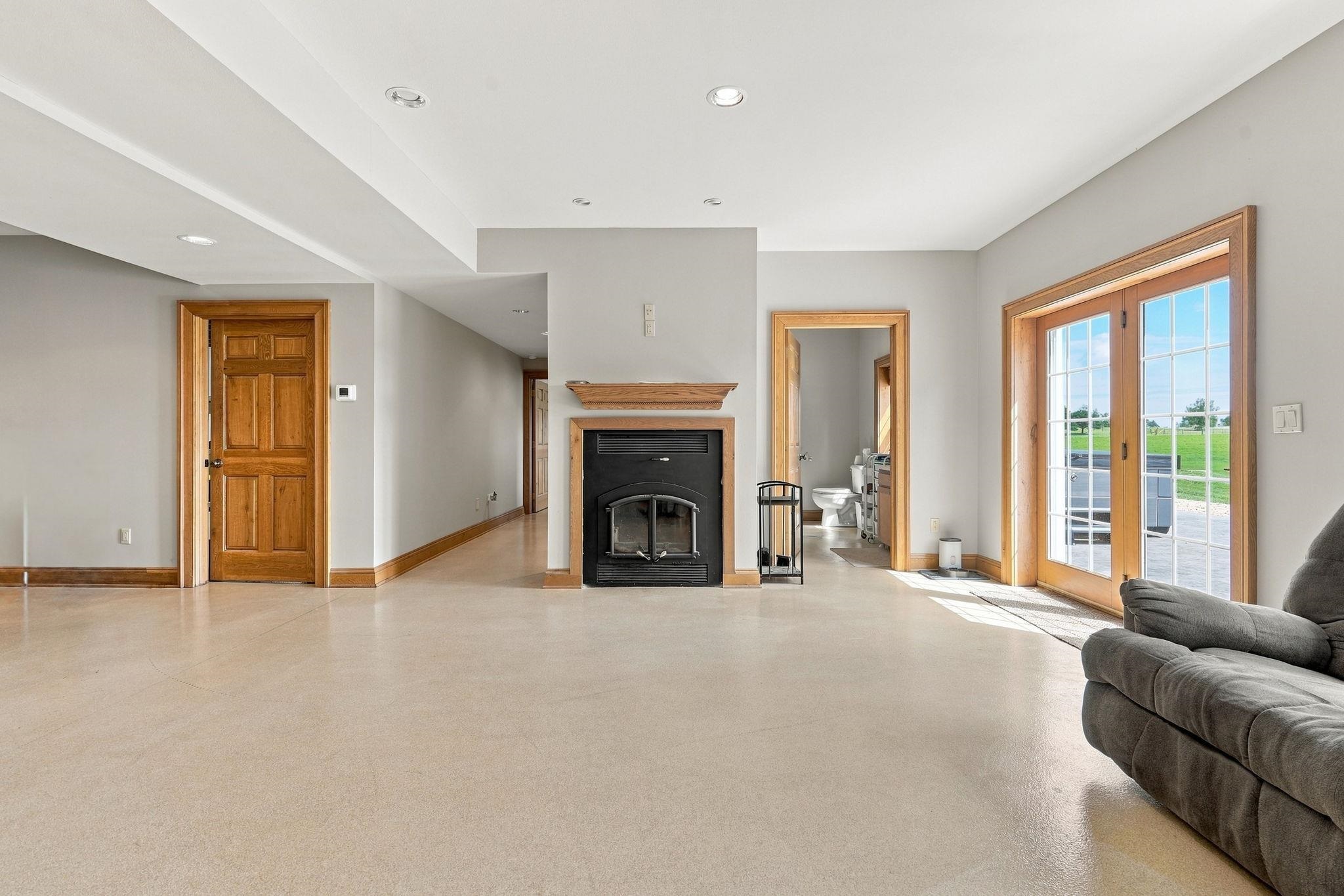 3666 County Road Benton, WI 53803 - Photo 31 of 56 Gallery Image 31