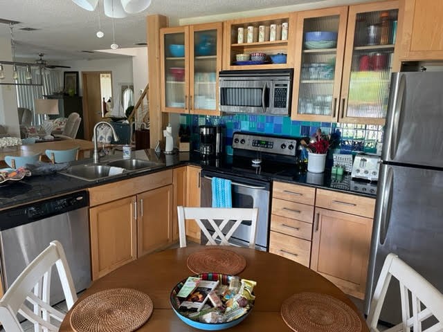 801 West Bay Shore Drive Eastpoint, FL 32328 - Photo 25 of 38