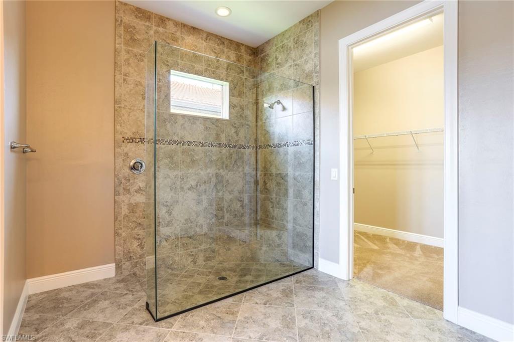 1444 Redona Way Naples, FL 34113 - Photo 14 of 34 Gallery Image 14
