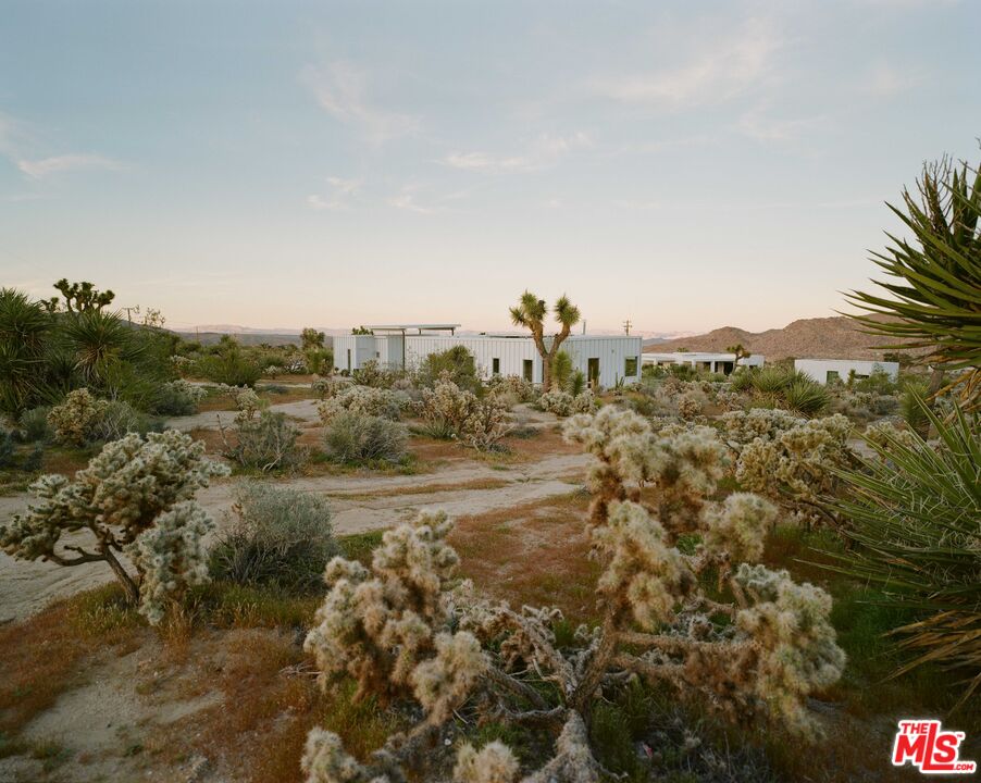 7825 Conejo Avenue Joshua Tree, CA 92252 - Photo 34 of 34 a view of a city