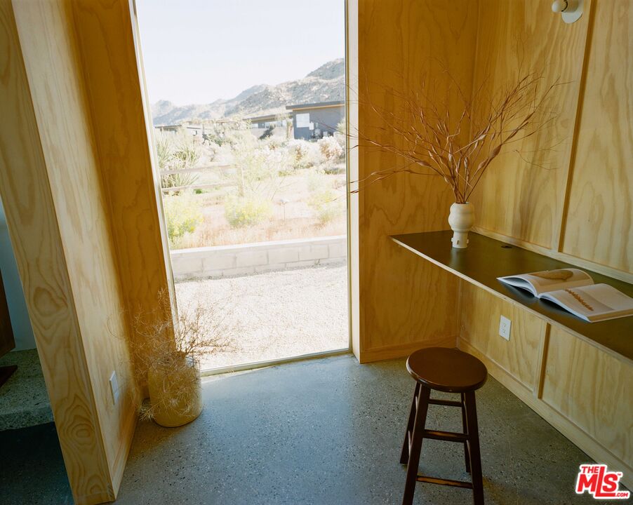 7825 Conejo Avenue Joshua Tree, CA 92252 - Photo 7 of 34