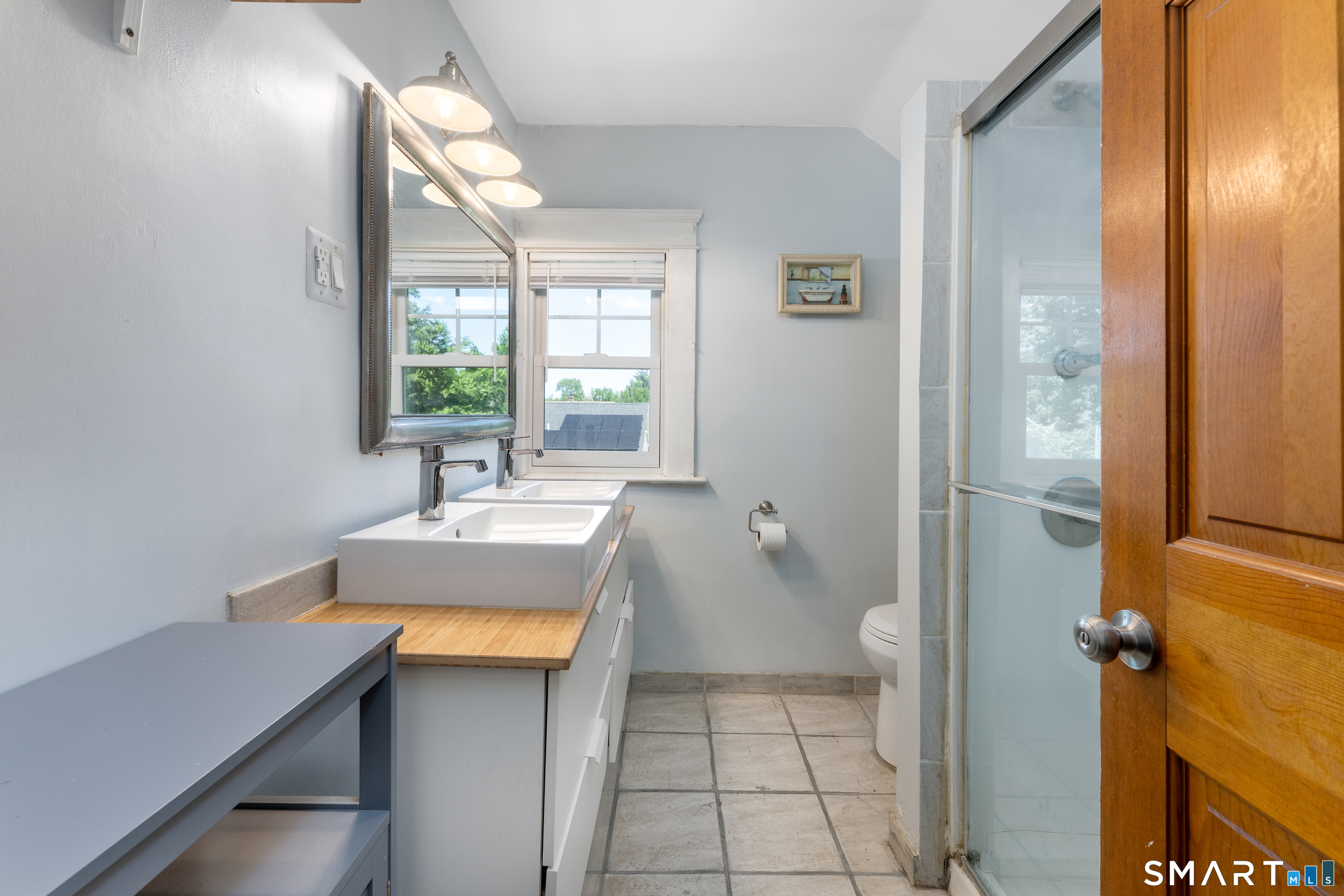 175 Augur Street Hamden, CT 06517 - Photo 20 of 38 Full Bathroom