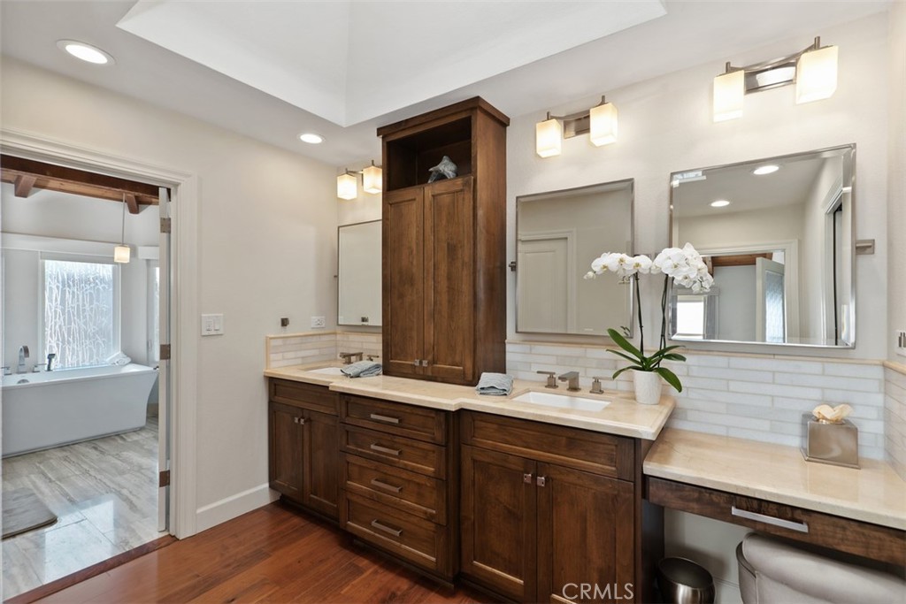 33901 Orilla Road Dana Point, CA 92629 - Photo 15 of 57 Remodeled primary bath with two walk in closets