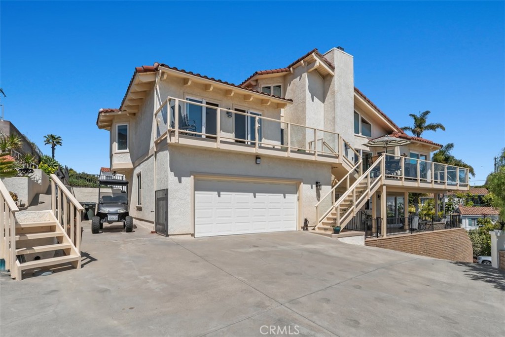 33901 Orilla Road Dana Point, CA 92629 - Photo 40 of 57 a view of a building with a street