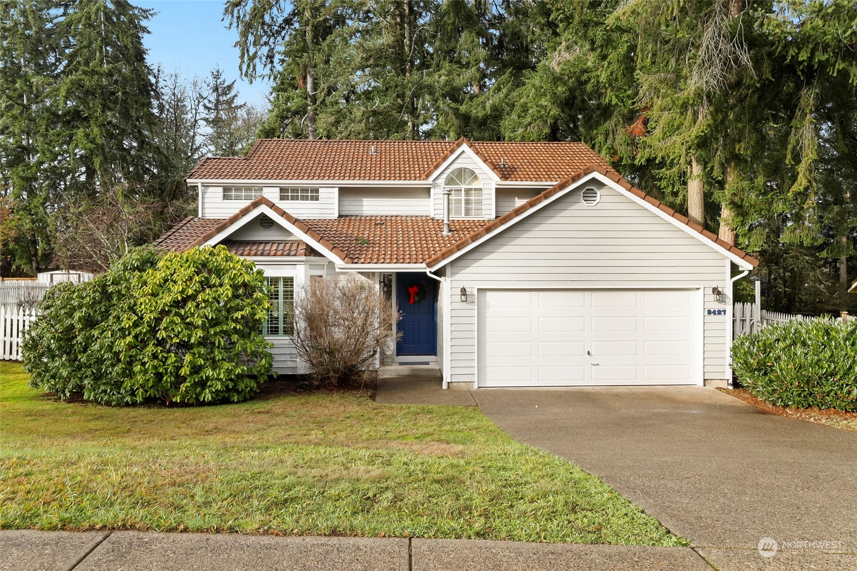 9427 Autumn Line Loop Southeast Olympia, WA 98513 - Photo 3 of 29 Gallery Image 3