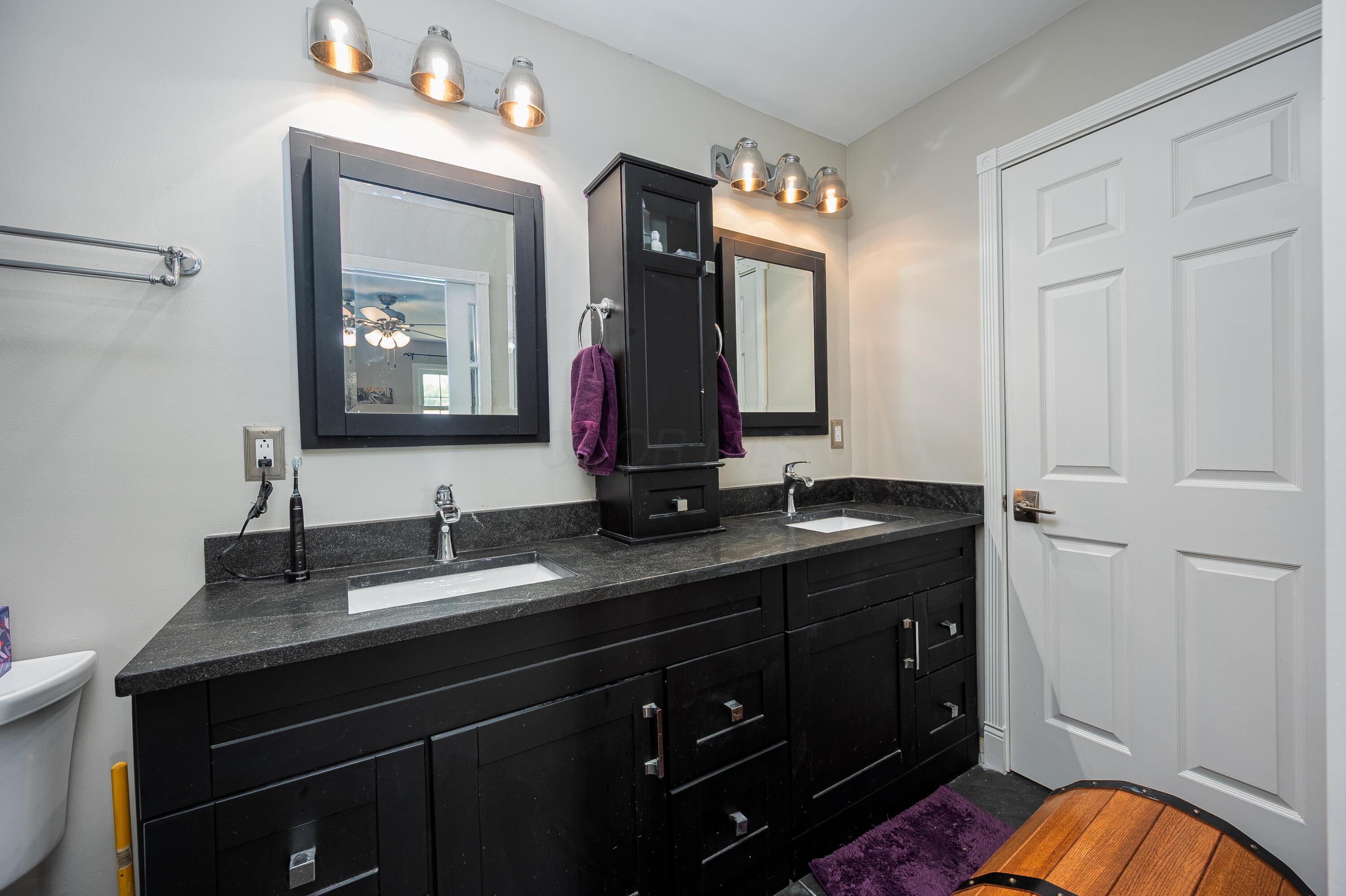 5066 Longrifle Road Westerville, OH 43081 - Photo 32 of 60 Owners Bath