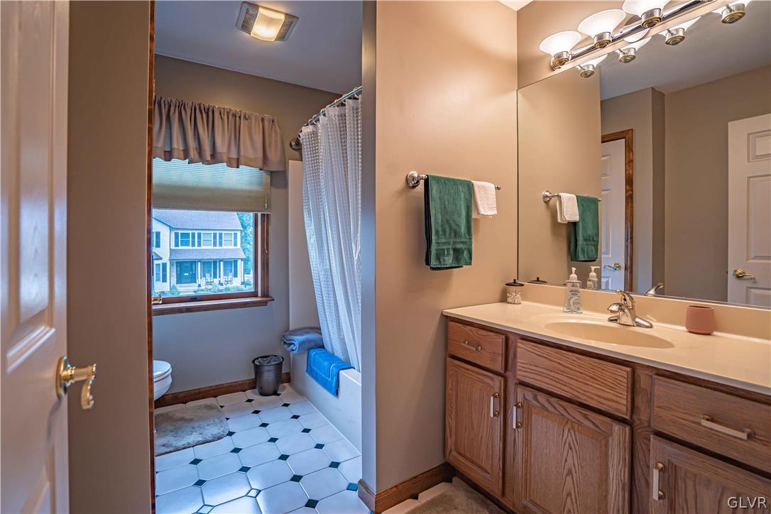 1730 Deer Path Road Easton, PA 18040 - Photo 28 of 43 Gallery Image 28