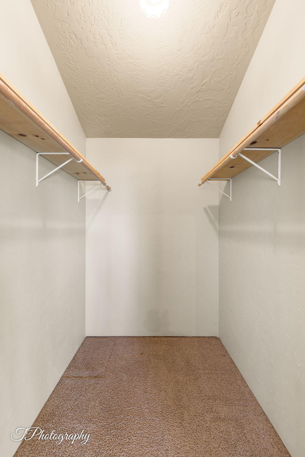 342 East Foothill Circle Central, UT 84722 - Photo 32 of 50 Walk in closet 2nd level bedroom