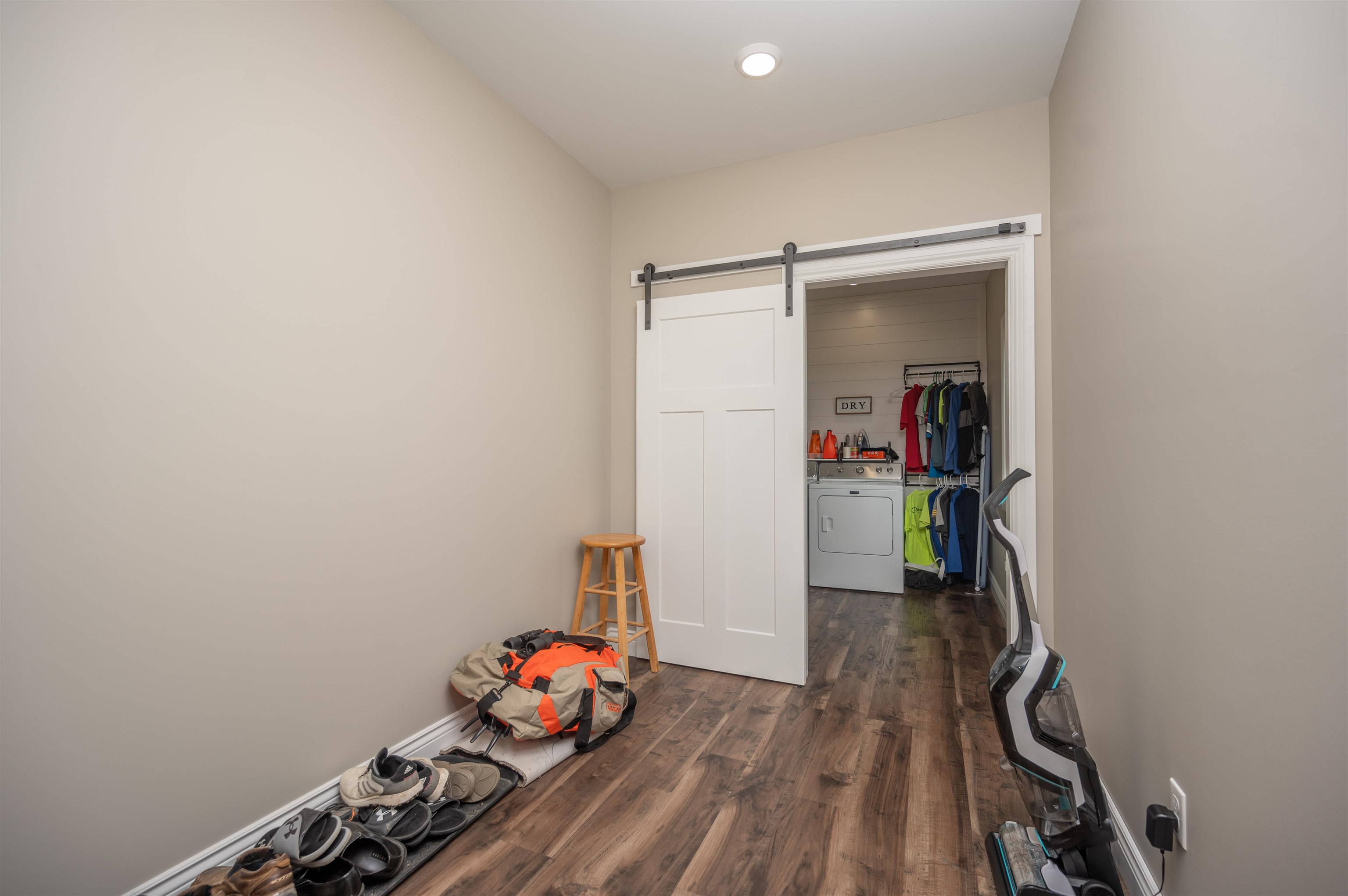 1073 East Blanchard Road Shepherd, MI 48883 - Photo 23 of 30 1915627-22.JPG