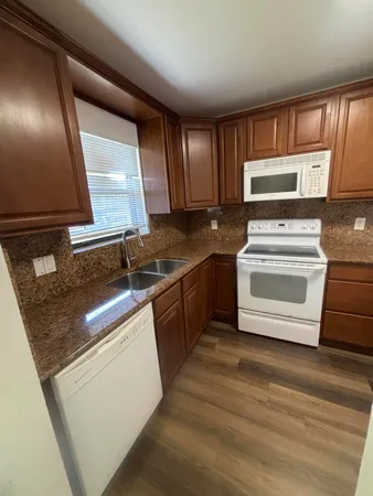 $2,300 | Undisclosed Address, Boca Raton, FL 33433