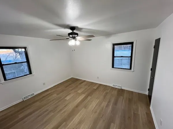 $316,000 | 1111 Southwest Mission Place, Lee's Summit, MO 64081