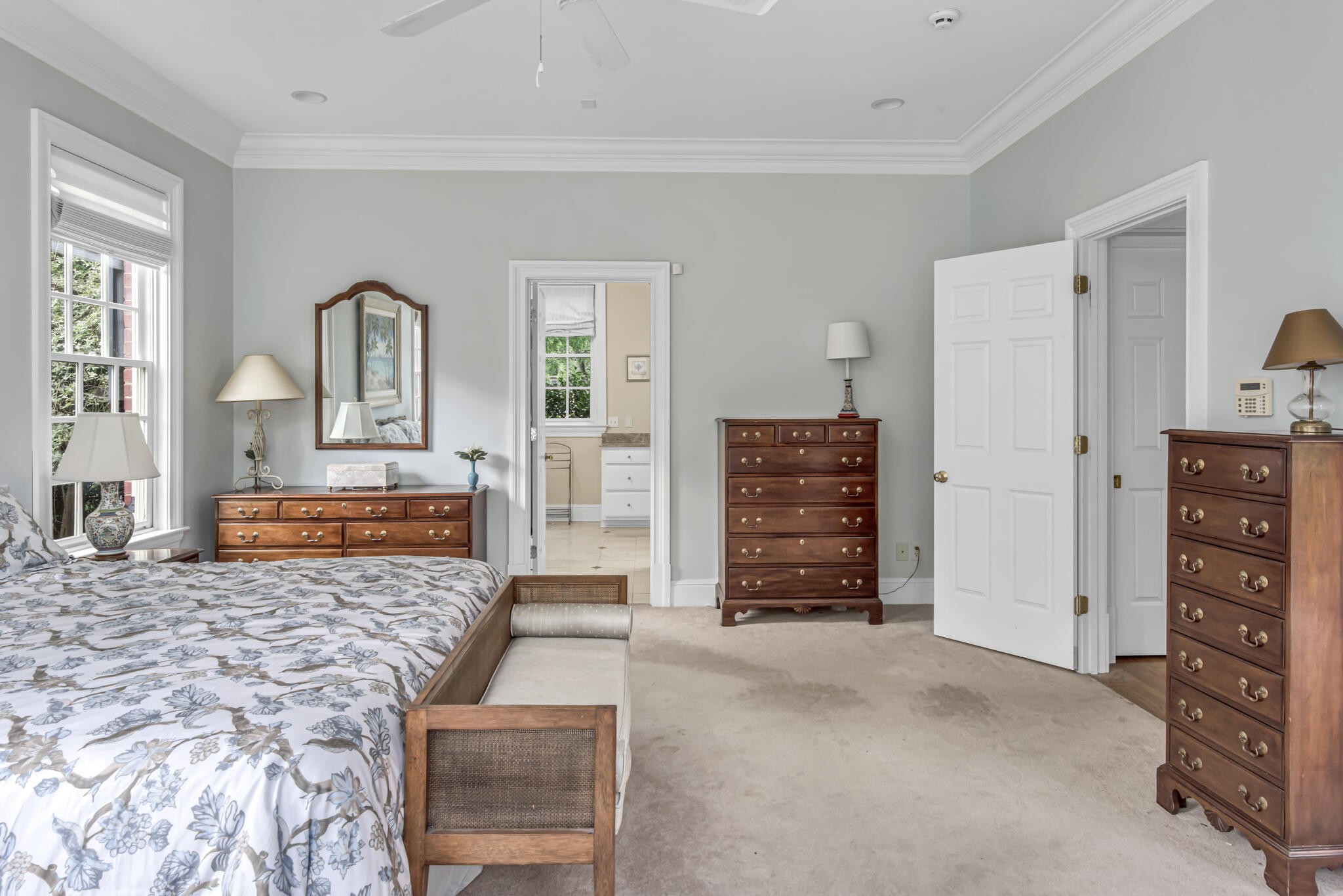 3705 Trimble Road Nashville, TN 37215 - Photo 23 of 42 a living room with furniture and dresser