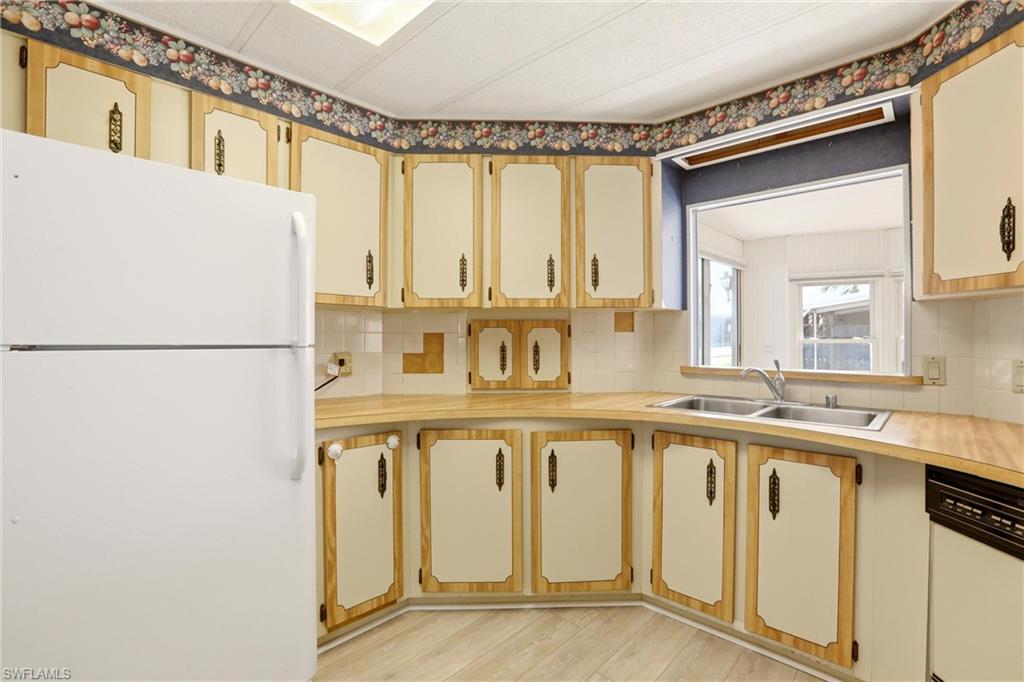 181 West Manatee Loop Punta Gorda, FL 33950 - Photo 14 of 50