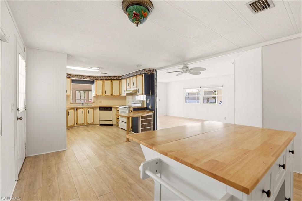 181 West Manatee Loop Punta Gorda, FL 33950 - Photo 19 of 50