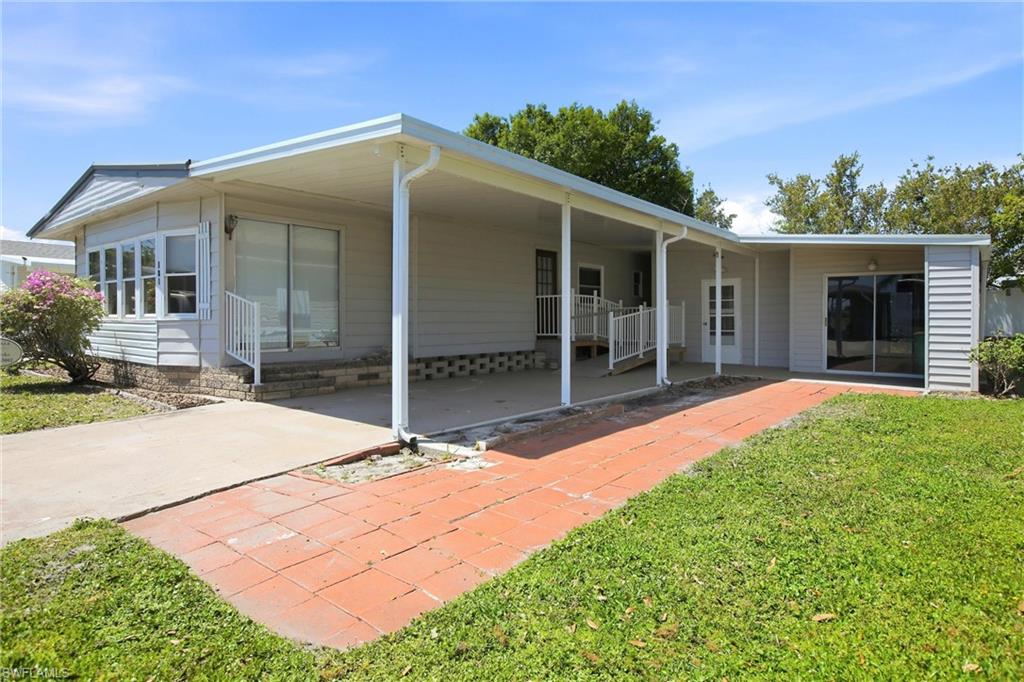 181 West Manatee Loop Punta Gorda, FL 33950 - Photo 3 of 47