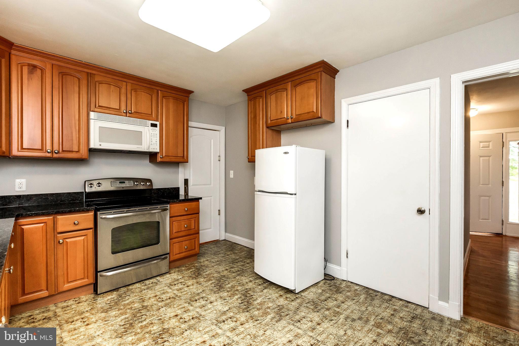 11730 Clopper Road Gaithersburg, MD 20878 - Photo 13 of 42 Gallery Image 13