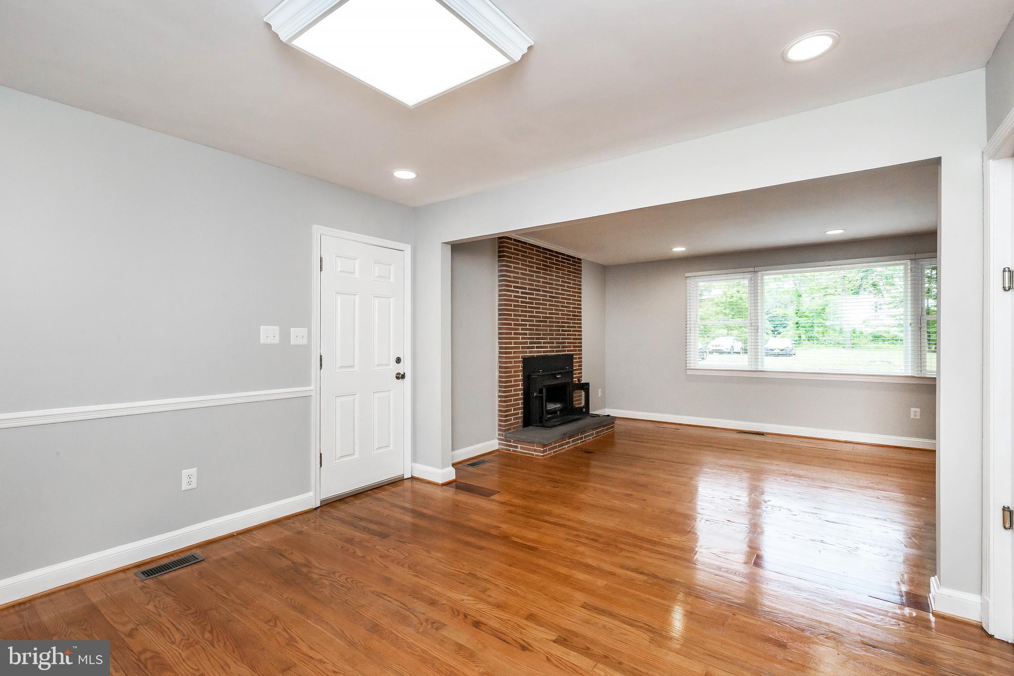 11730 Clopper Road Gaithersburg, MD 20878 - Photo 9 of 42 Gallery Image 9