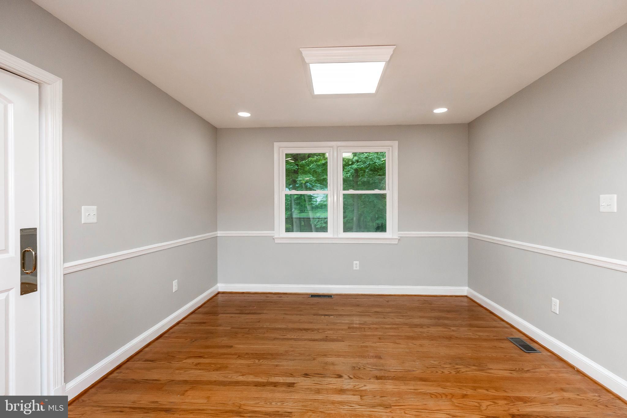 11730 Clopper Road Gaithersburg, MD 20878 - Photo 10 of 42 Gallery Image 10