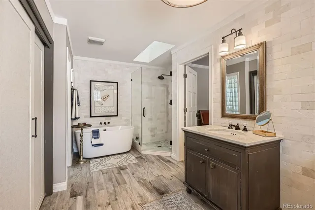 $2,075,000 | 5788 Oak Creek Lane, Greenwood Village, CO 80121