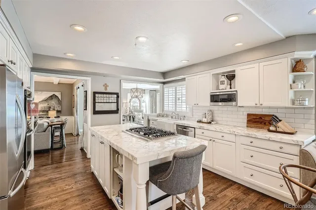 $2,075,000 | 5788 Oak Creek Lane, Greenwood Village, CO 80121