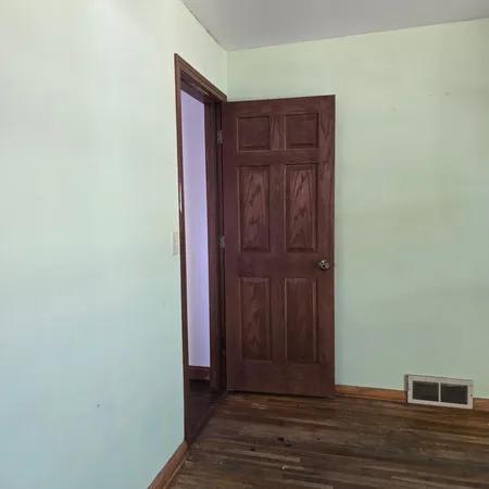 $199,900 | 409 South 1st Street, Marshall, MN 56258