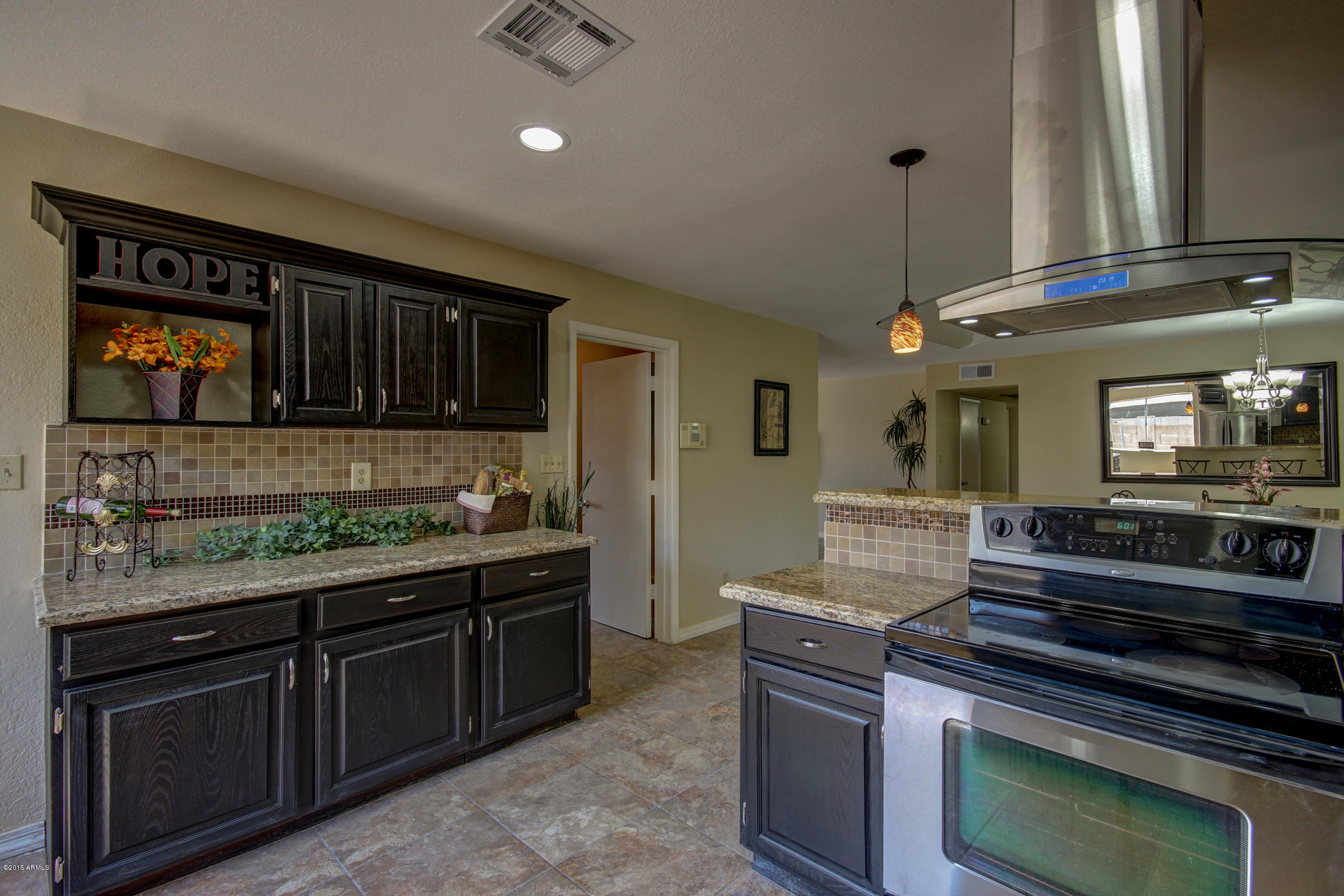 3922 West Phelps Road Phoenix, AZ 85053 - Photo 8 of 48 Kitchen (4)
