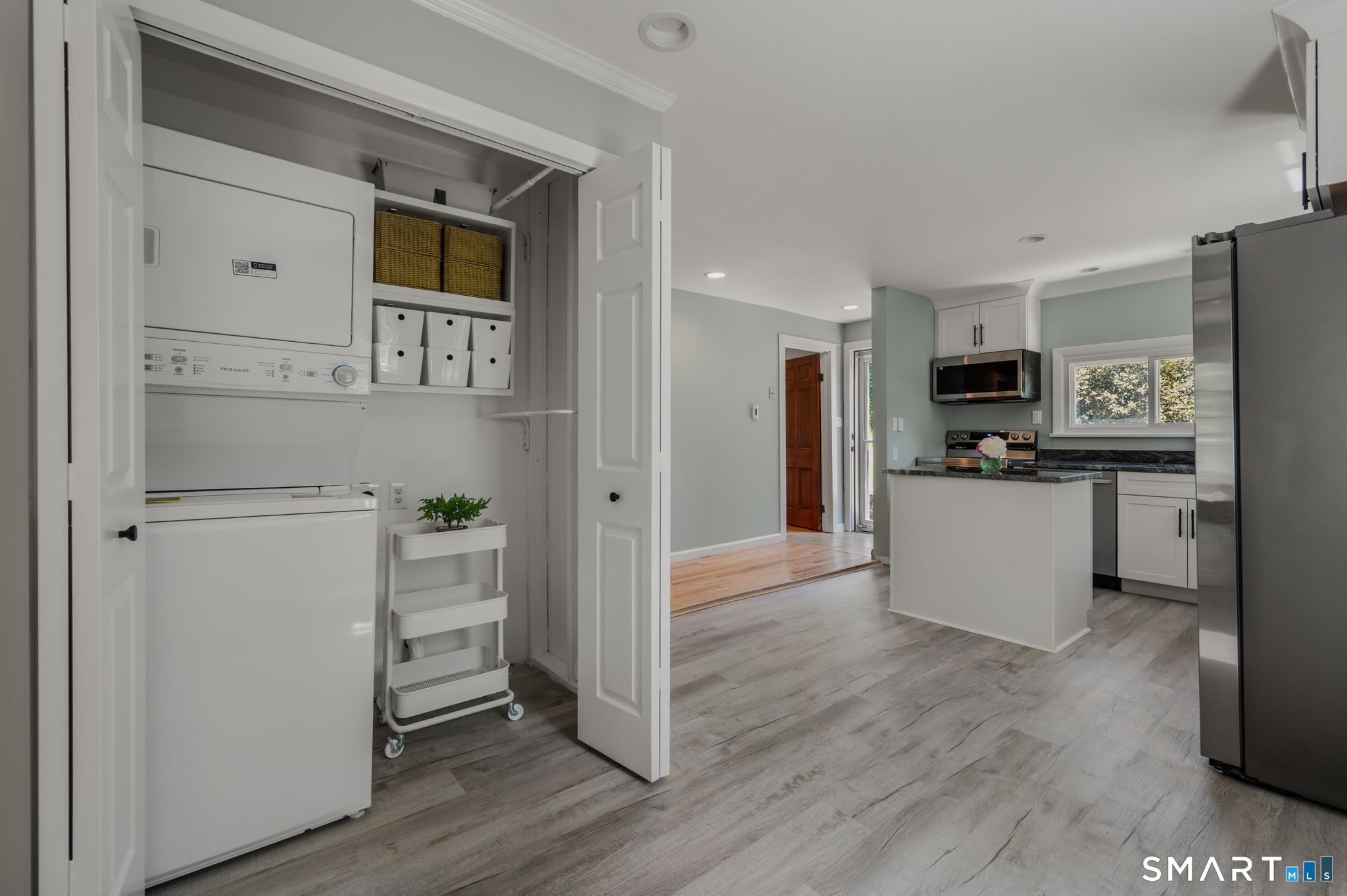 42 Shawandassee Road Waterford, CT 06385 - Photo 10 of 32