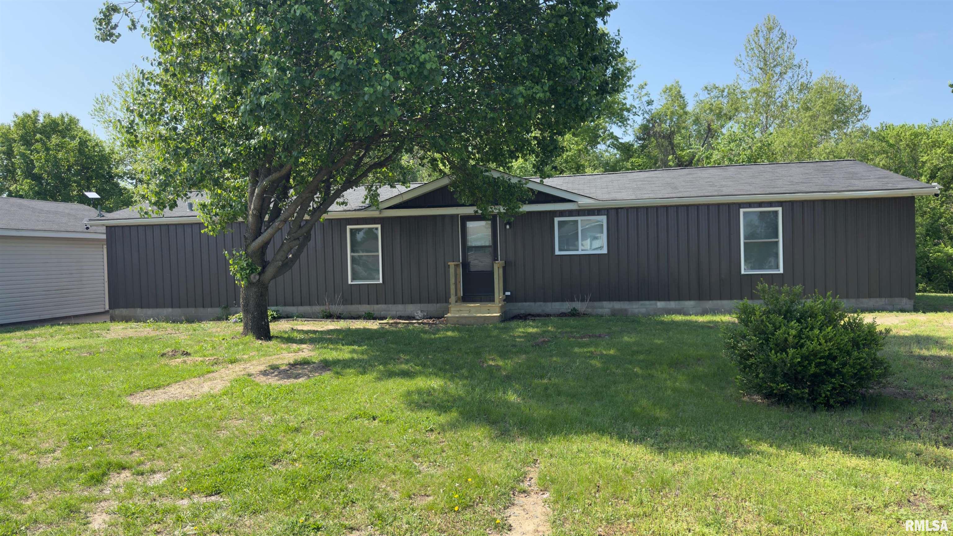 11744 Hafer Road Carterville, IL 62918 - Photo 2 of 20