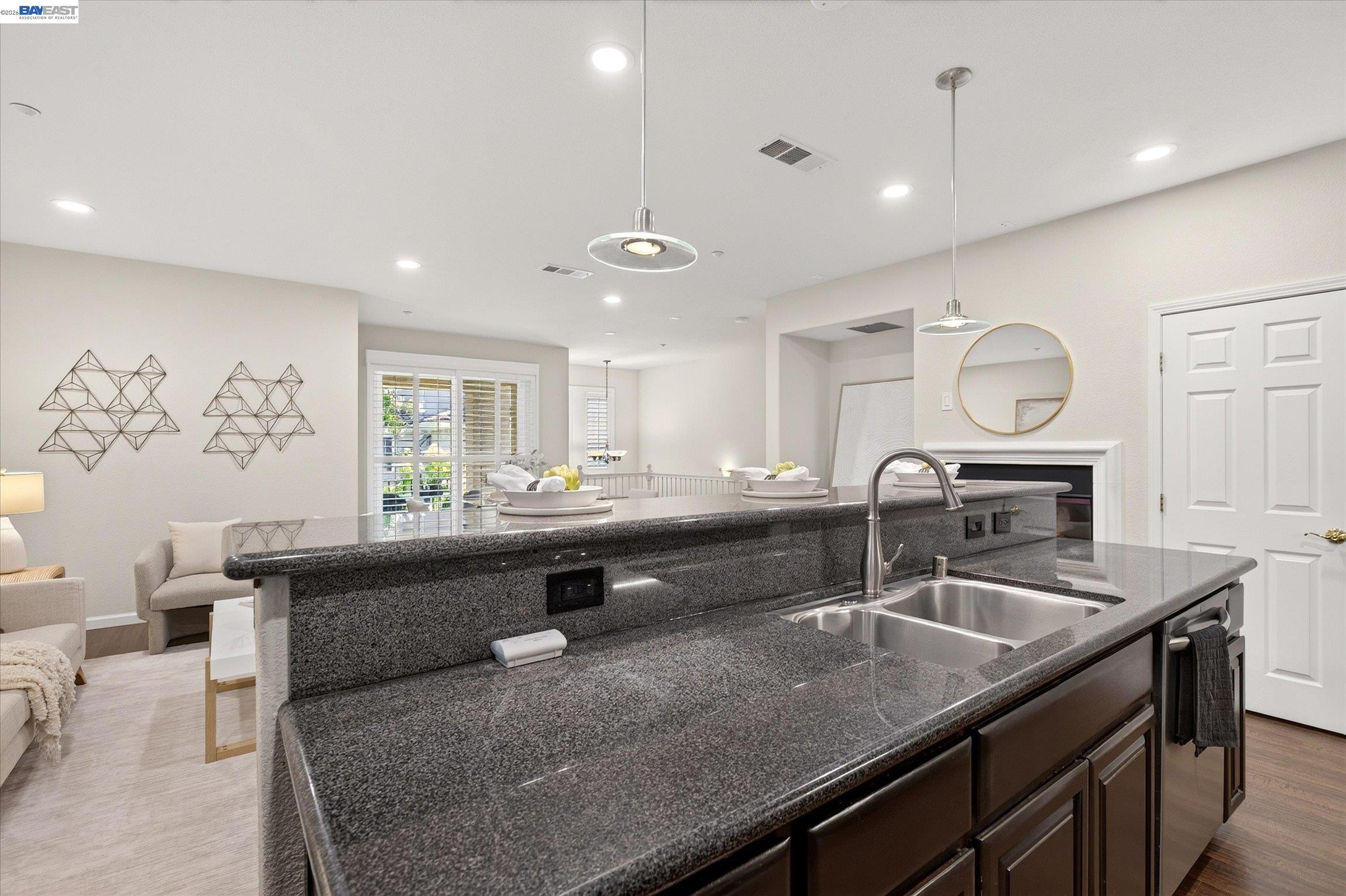 4366 Fitzwilliam Street Dublin, CA 94568 - Photo 16 of 38