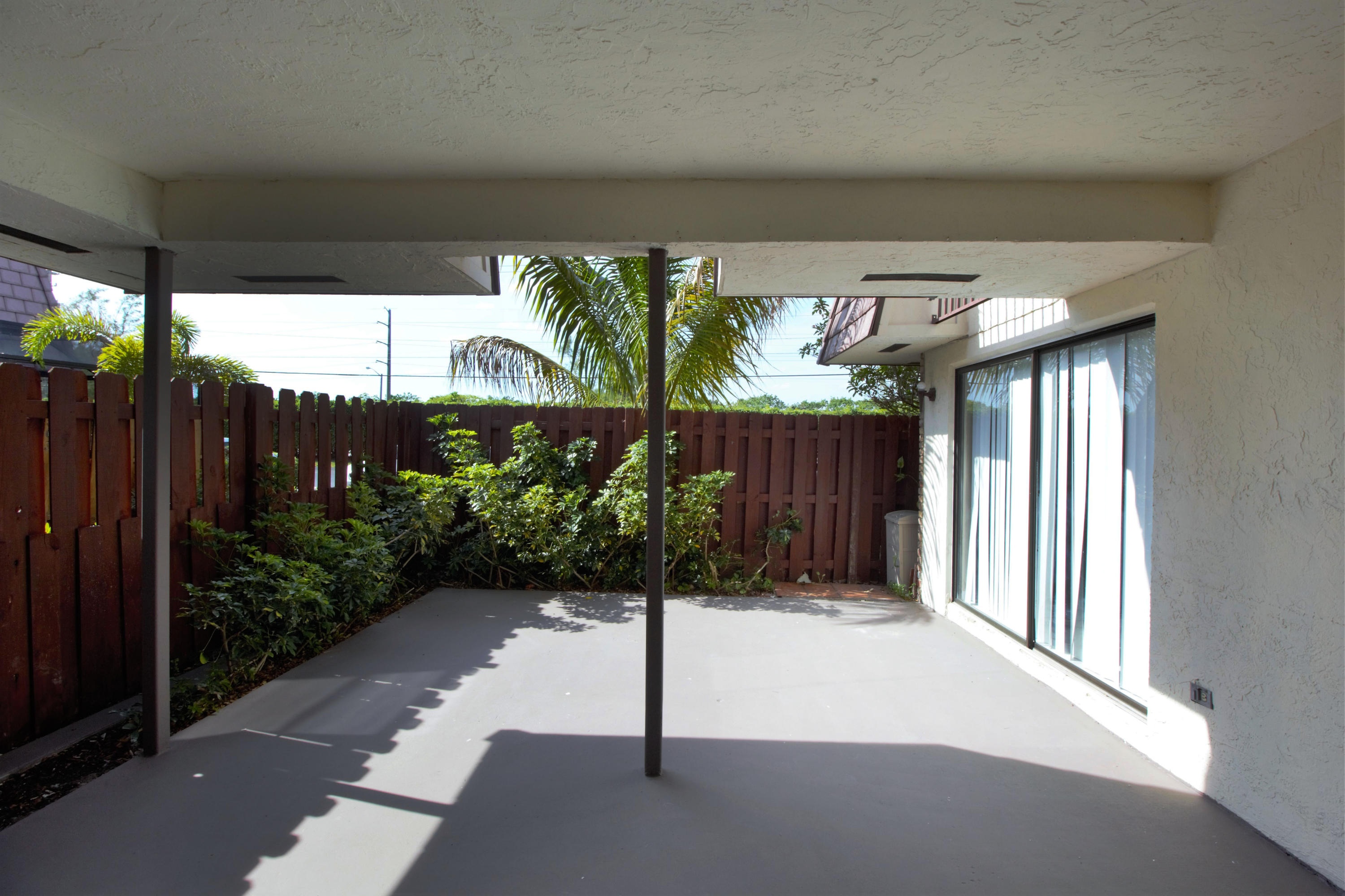 7619 Courtyard Run West Boca Raton, FL 33433 - Photo 4 of 20 PATIO