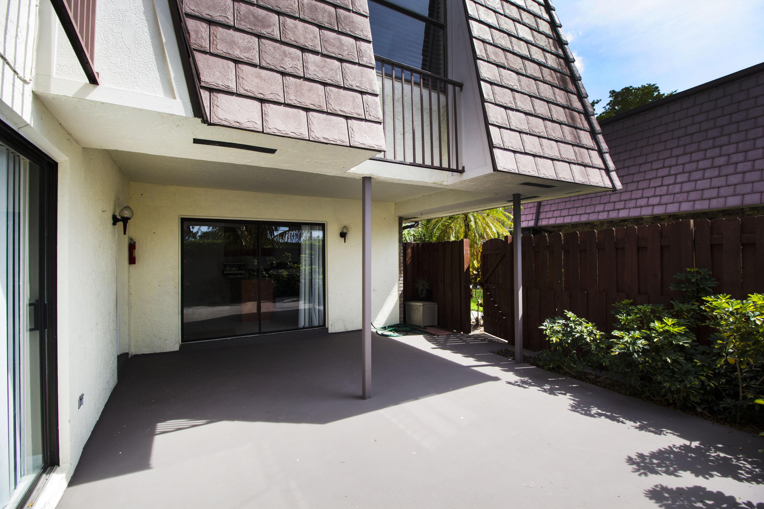 7619 Courtyard Run West Boca Raton, FL 33433 - Photo 5 of 20 PATIO 2