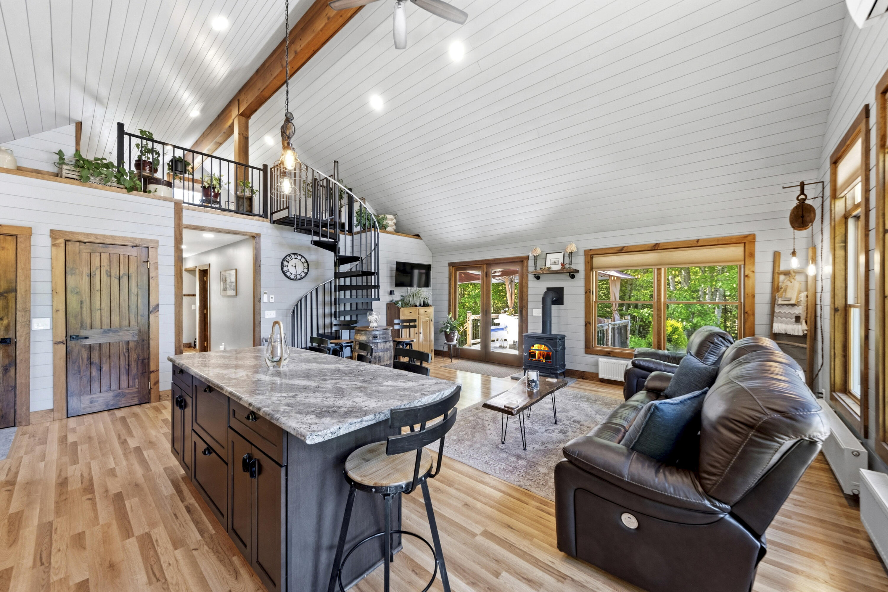 371 Union Road Waldoboro, ME 04572 - Photo 19 of 46 29- 317 Union Street - Waldoboro - JAC