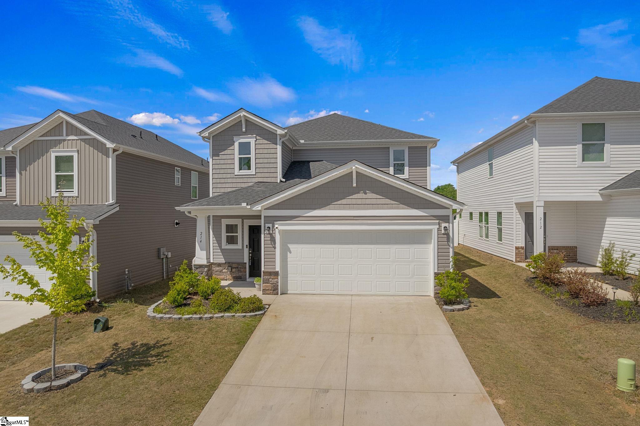 214 Coulter Court Pendleton, SC 29670 - Photo 2 of 39