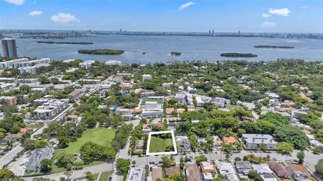 $915,000 | 5969 Northeast 4th Court, Miami, FL 33137