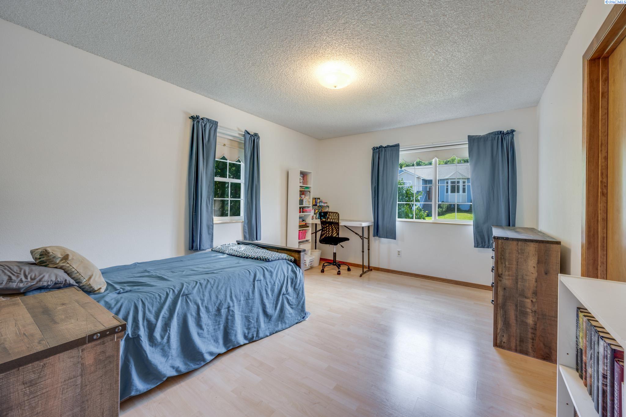 800 Southeast Edge Knoll Drive Pullman, WA 99163 - Photo 16 of 30 Gallery Image 16