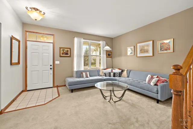 $485,000 | 365 Oakmont Drive, Cary, IL 60013