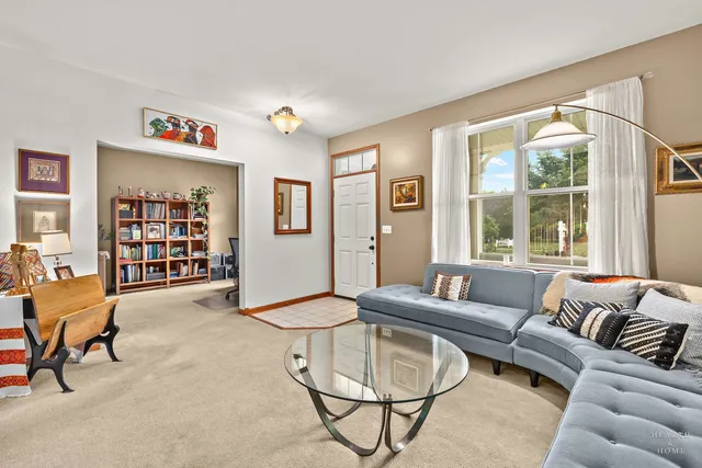 $485,000 | 365 Oakmont Drive, Cary, IL 60013