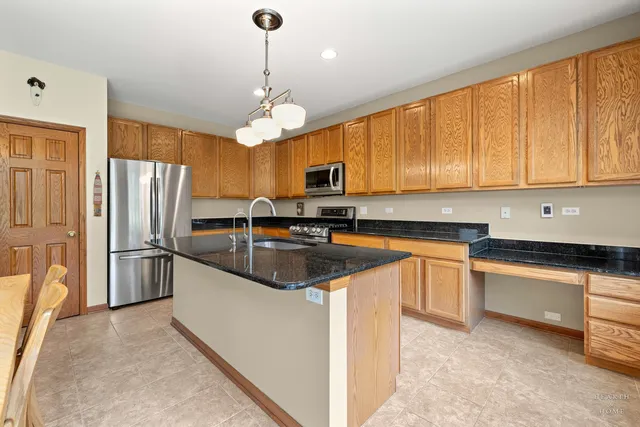 $485,000 | 365 Oakmont Drive, Cary, IL 60013