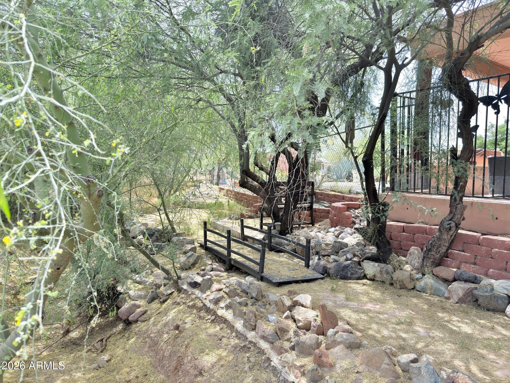 1127 East Joy Ranch Road Phoenix, AZ 85086 - Photo 31 of 55 13