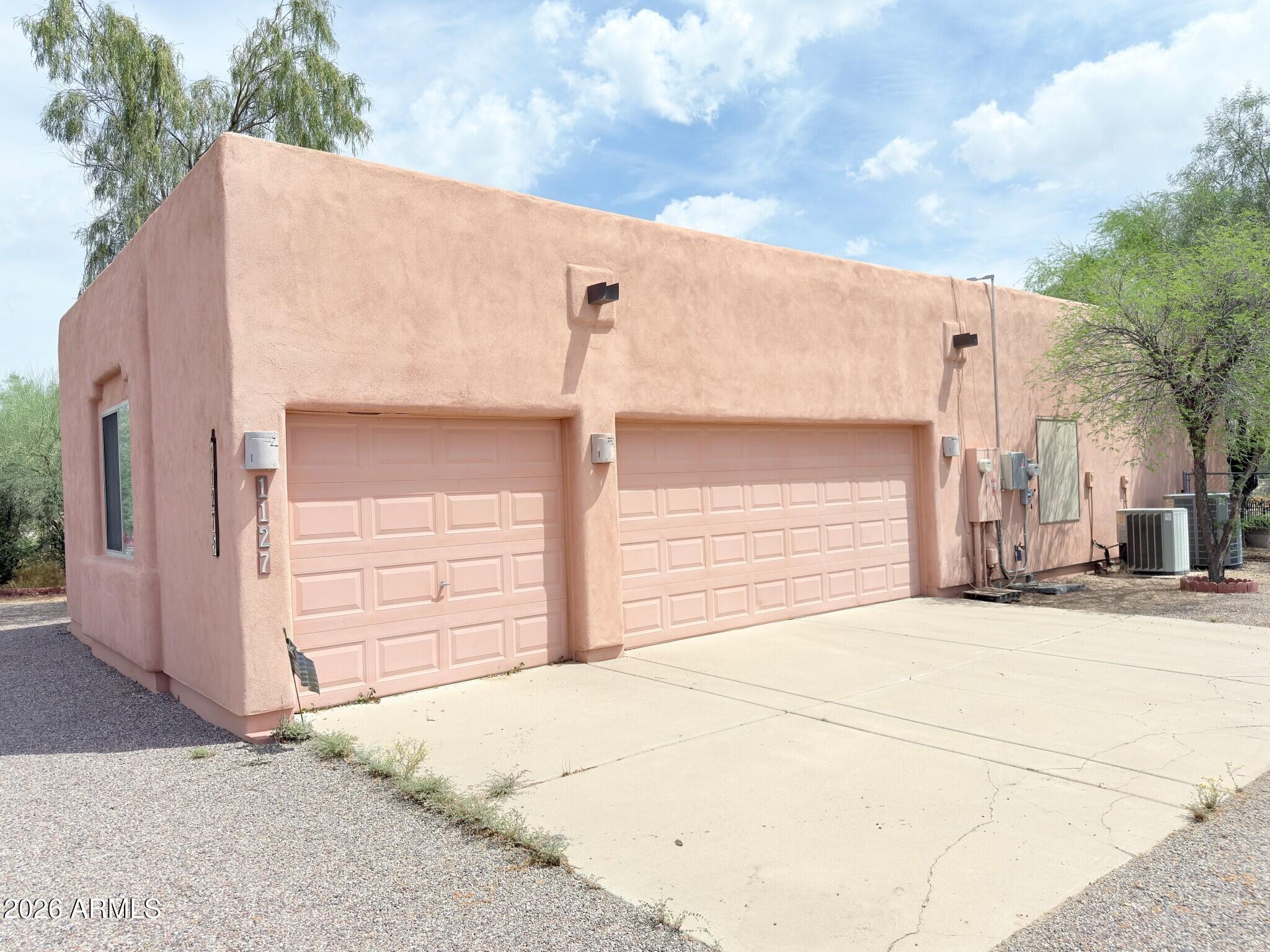 1127 East Joy Ranch Road Phoenix, AZ 85086 - Photo 46 of 55 49