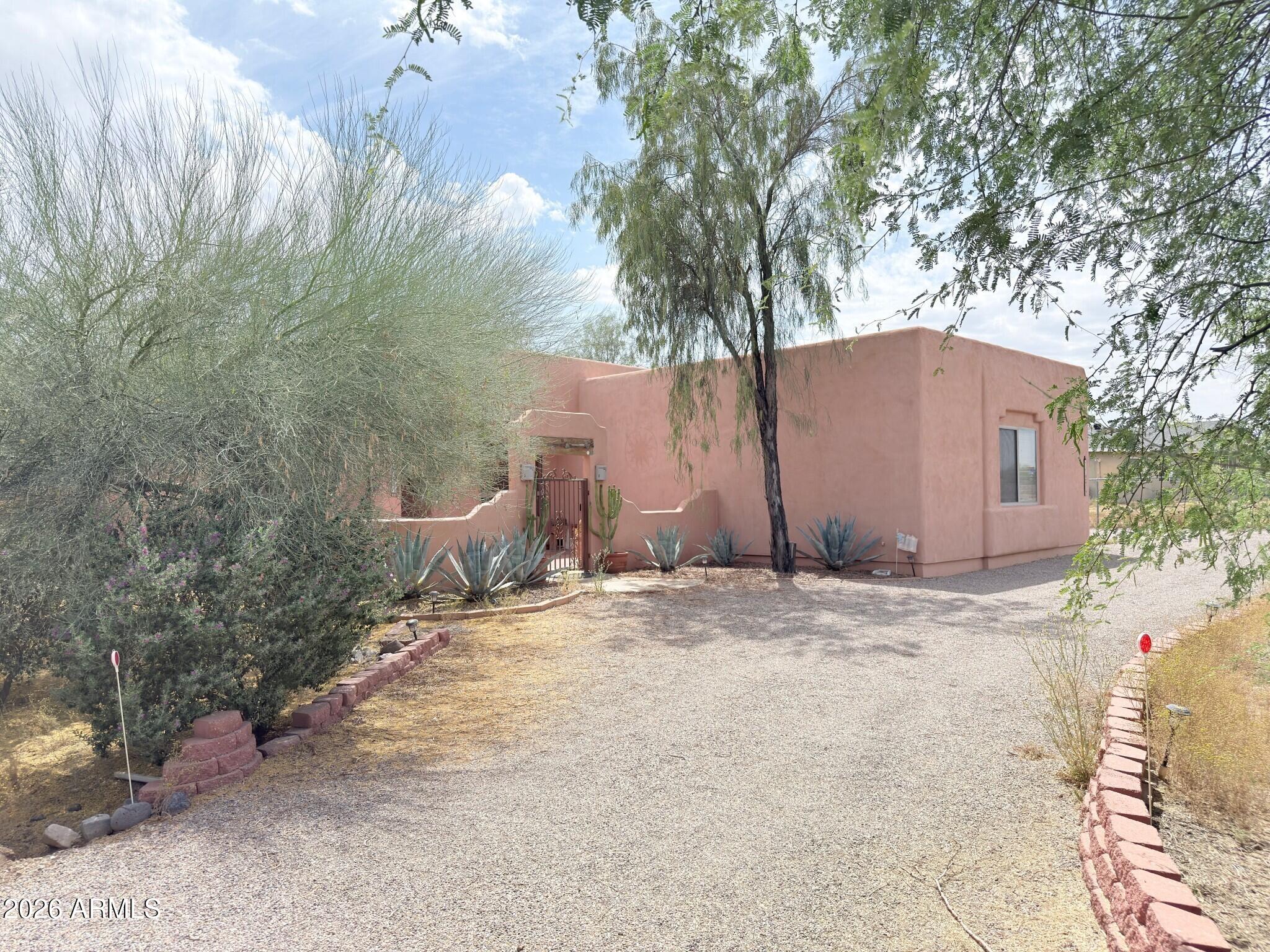 1127 East Joy Ranch Road Phoenix, AZ 85086 - Photo 50 of 55 57