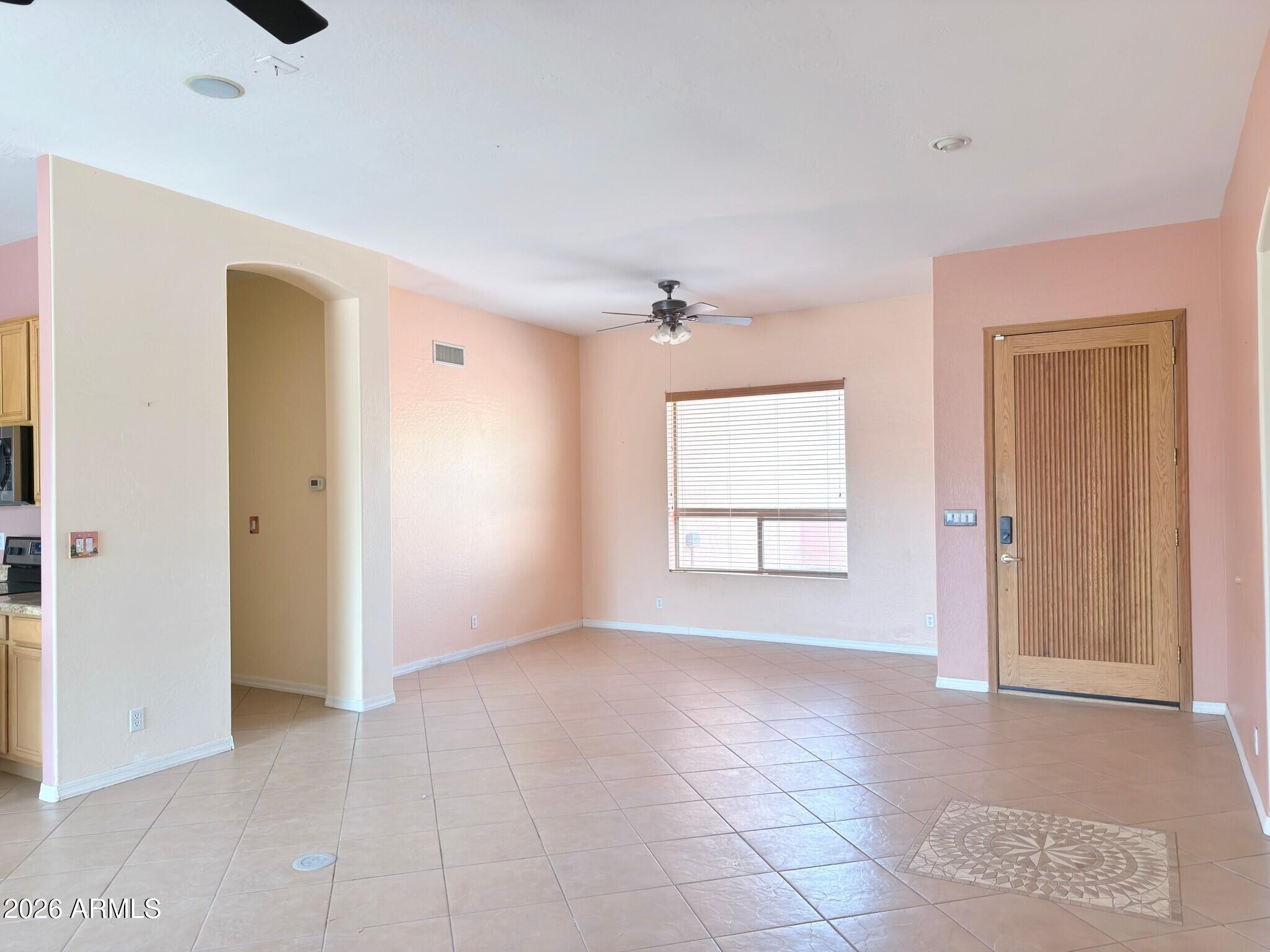1127 East Joy Ranch Road Phoenix, AZ 85086 - Photo 8 of 55 32
