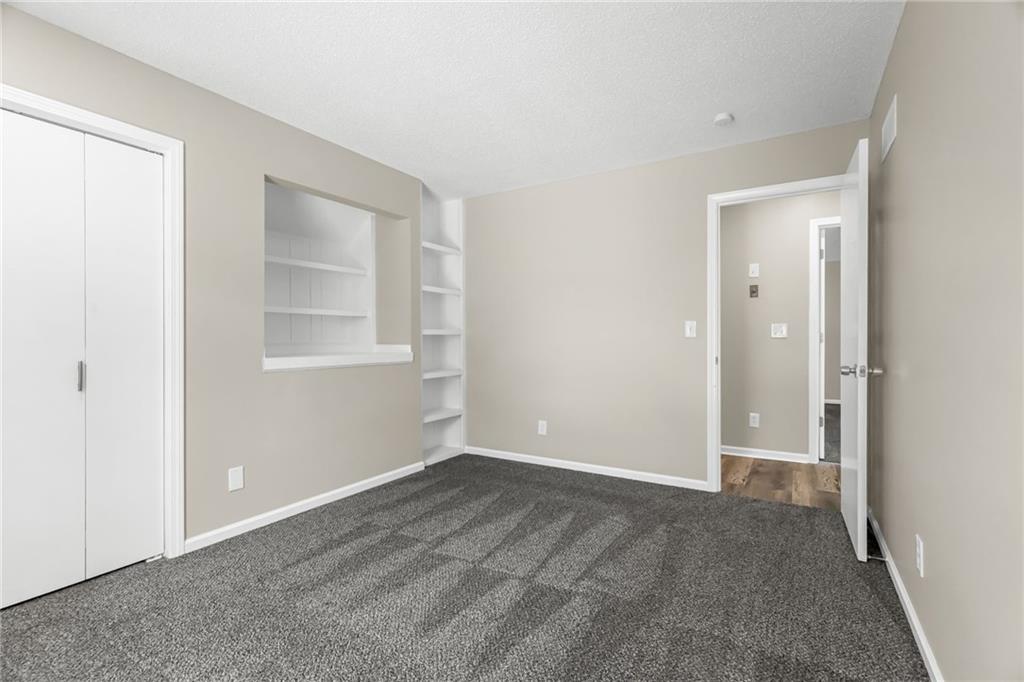 6939 Widmer Road Shawnee, KS 66216 - Photo 14 of 33