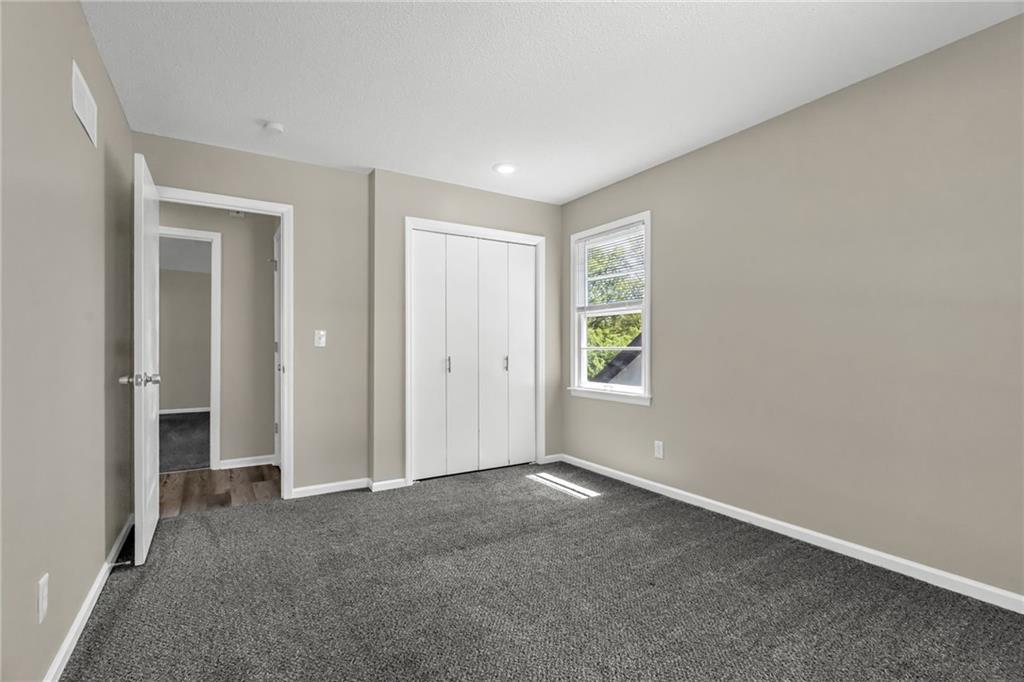 6939 Widmer Road Shawnee, KS 66216 - Photo 16 of 33