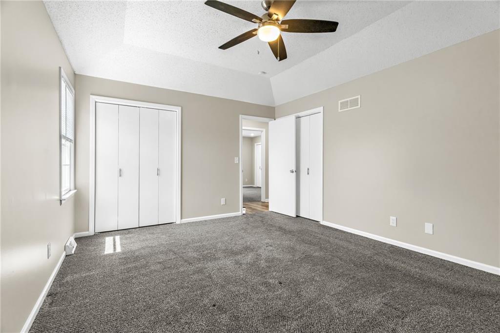 6939 Widmer Road Shawnee, KS 66216 - Photo 17 of 33