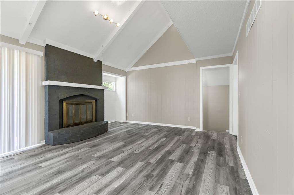 6939 Widmer Road Shawnee, KS 66216 - Photo 10 of 33