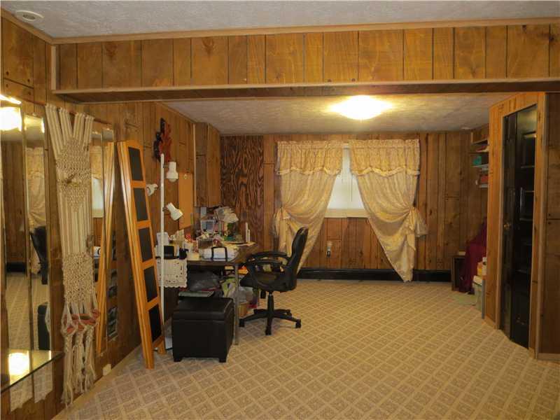 105 Heck Road Sarver, PA 16055 - Photo 13 of 16 Family Room.